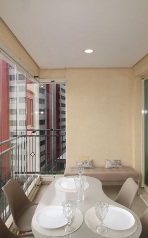 Apartamento para alugar com 50m², 1 quarto e 1 vagaSala / Cozinha - Varanda