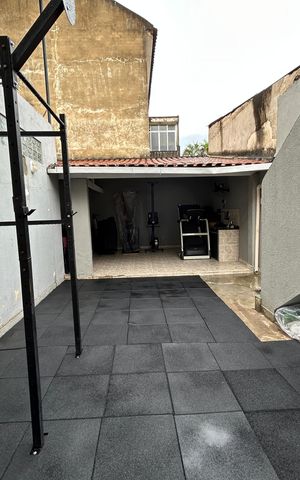 Casa à venda com 110m², 2 quartos e 1 vagaÁrea comum