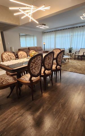 Apartamento à venda com 173m², 3 quartos e 1 vaga Apartamento à venda com 173m², 3 quartos e 1 vagaSala