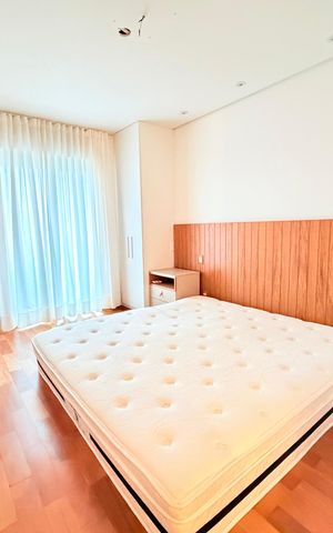 Apartamento à venda com 167m², 3 quartos e 3 vagas Apartamento à venda com 167m², 3 quartos e 3 vagasQuarto 4
