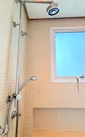 Apartamento à venda com 167m², 3 quartos e 3 vagas Apartamento à venda com 167m², 3 quartos e 3 vagasBanheiro 2