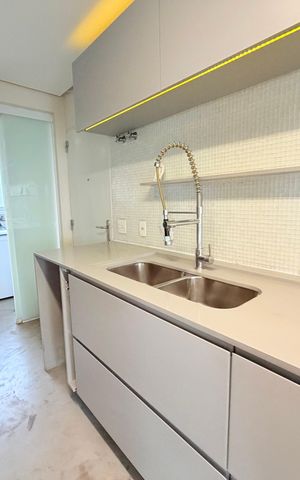 Apartamento à venda com 167m², 3 quartos e 3 vagas