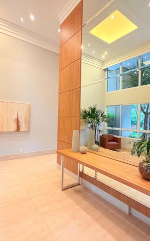 Apartamento à venda com 167m², 3 quartos e 3 vagas Apartamento à venda com 167m², 3 quartos e 3 vagasHall de entrada