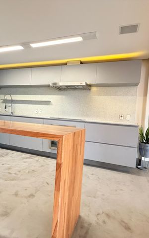 Apartamento à venda com 167m², 3 quartos e 3 vagas