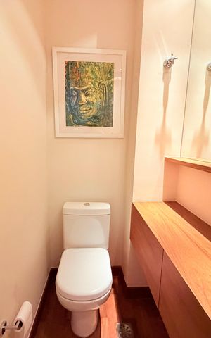 Apartamento à venda com 167m², 3 quartos e 3 vagas Apartamento à venda com 167m², 3 quartos e 3 vagasBanheiro 4