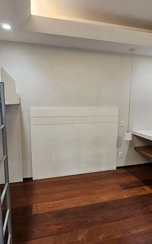 Apartamento à venda com 267m², 4 quartos e 5 vagas Apartamento à venda com 267m², 4 quartos e 5 vagasQuarto 4 - Suíte