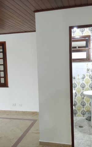 Casa de condomínio para alugar com 400m², 5 quartos e 2 vagas