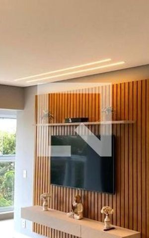 Casa para alugar com 250m², 3 quartos e 3 vagas Casa para alugar com 250m², 3 quartos e 3 vagasSala