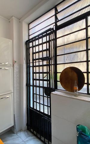 Casa à venda com 60m², 2 quartos e 1 vaga