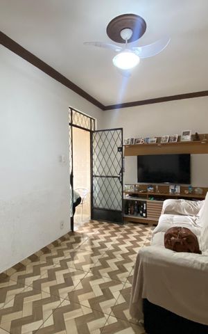 Casa à venda com 60m², 2 quartos e 1 vaga