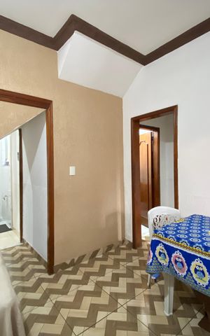 Casa à venda com 60m², 2 quartos e 1 vaga
