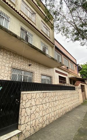 Casa à venda com 60m², 2 quartos e 1 vaga