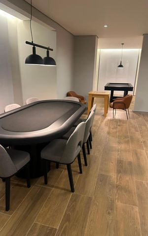 Apartamento à venda com 76m², 3 quartos e 2 vagas Apartamento à venda com 76m², 3 quartos e 2 vagasÁrea externa