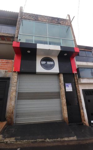 Casa à venda com 100m², 2 quartos e 3 vagasFachada