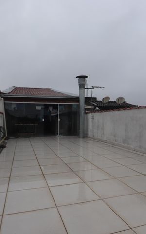 Casa à venda com 100m², 2 quartos e 3 vagasSolário