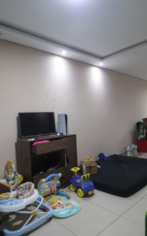 Casa à venda com 100m², 2 quartos e 3 vagasSala