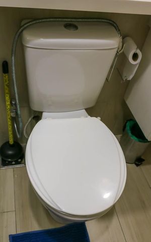 Casa de condomínio à venda com 180m², 4 quartos e 1 vagaBanheiro do Quarto Suite 1º Pavimento
