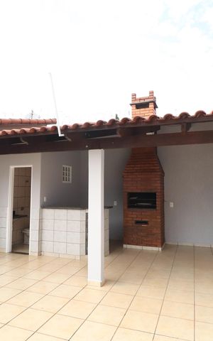 Casa para alugar com 195m², 4 quartos e 4 vagasVaranda