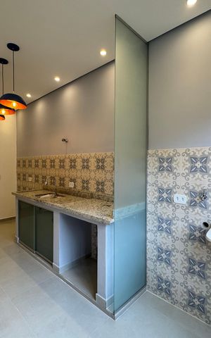 Apartamento à venda com 56m², 2 quartos e 1 vaga Apartamento à venda com 56m², 2 quartos e 1 vagaCozinha e Área de Serviço
