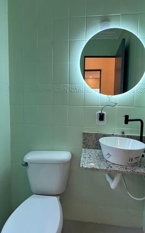 Apartamento à venda com 56m², 2 quartos e 1 vaga Apartamento à venda com 56m², 2 quartos e 1 vagaBanheiro