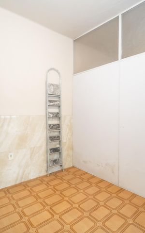 Casa à venda com 40m², 2 quartos e sem vagaSala
