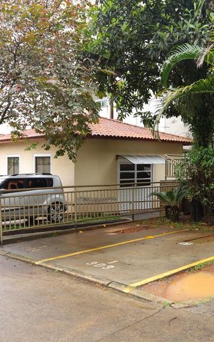 Apartamento à venda com 41m², 2 quartos e 1 vagaÁrea comum - Estacionamento