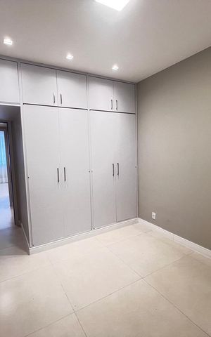 Apartamento à venda com 80m², 2 quartos e 1 vaga Apartamento à venda com 80m², 2 quartos e 1 vagaSuíte