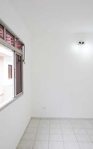 Casa para alugar com 280m², 4 quartos e 2 vagas Casa para alugar com 280m², 4 quartos e 2 vagasQuarto 1 - Suíte