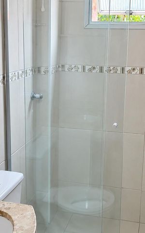 Apartamento à venda com 54m², 2 quartos e 1 vaga Apartamento à venda com 54m², 2 quartos e 1 vagaBanheiro