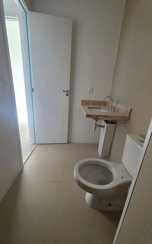Apartamento à venda com 76m², 3 quartos e 1 vaga Apartamento à venda com 76m², 3 quartos e 1 vagaBanheiro