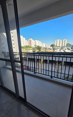 Apartamento à venda com 76m², 3 quartos e 1 vaga Apartamento à venda com 76m², 3 quartos e 1 vagaVaranda