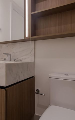 Studio para alugar com 41m², 1 quarto e 1 vaga Studio para alugar com 41m², 1 quarto e 1 vagaBanheiro