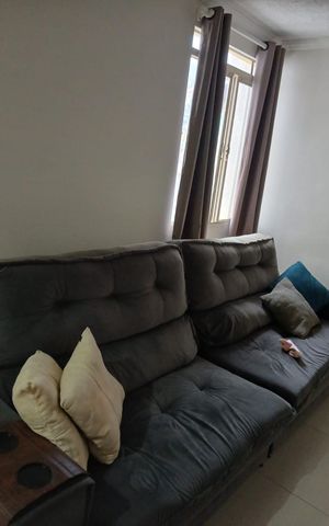 Apartamento à venda com 44m², 2 quartos e 1 vaga Apartamento à venda com 44m², 2 quartos e 1 vagaSala