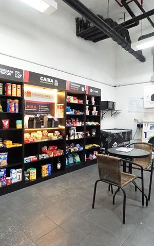 Studio à venda com 33m², 1 quarto e 1 vagaMini mercado