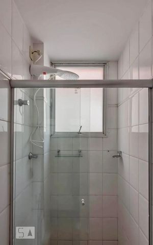 Apartamento para alugar com 141m², 4 quartos e 2 vagas Apartamento para alugar com 141m², 4 quartos e 2 vagasSuíte - Banheiro