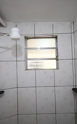 Casa para alugar com 30m², 1 quarto e sem vagaBanheiro