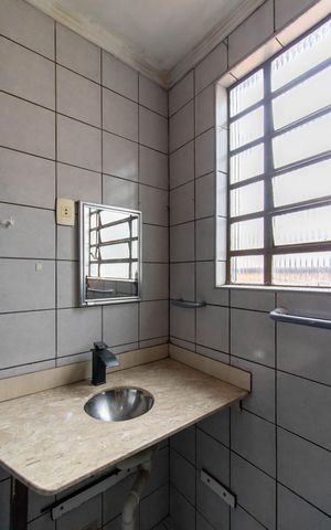 Casa para alugar com 60m², 2 quartos e sem vaga Casa para alugar com 60m², 2 quartos e sem vagaBanheiro