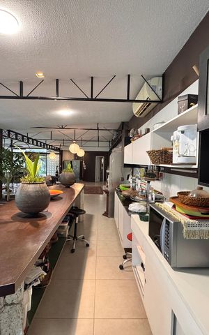 Casa para alugar com 10000m², 3 quartos e 4 vagas Casa para alugar com 10000m², 3 quartos e 4 vagasCozinha