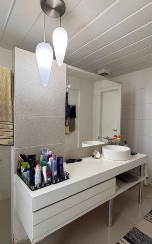 Casa para alugar com 10000m², 3 quartos e 4 vagas Casa para alugar com 10000m², 3 quartos e 4 vagasSuíte 2 - Banheiro