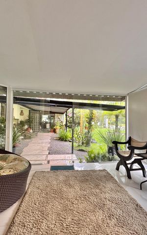 Casa para alugar com 10000m², 3 quartos e 4 vagas Casa para alugar com 10000m², 3 quartos e 4 vagasSuíte 2 - Varanda
