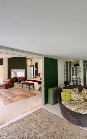 Casa para alugar com 10000m², 3 quartos e 4 vagas Casa para alugar com 10000m², 3 quartos e 4 vagasSuíte 2 - Varanda