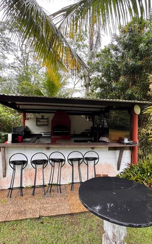 Casa para alugar com 10000m², 3 quartos e 4 vagas Casa para alugar com 10000m², 3 quartos e 4 vagasÁrea externa
