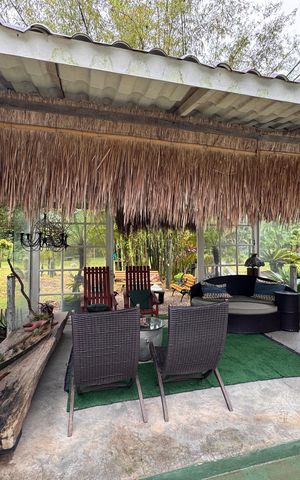 Casa para alugar com 10000m², 3 quartos e 4 vagas Casa para alugar com 10000m², 3 quartos e 4 vagasÁrea externa