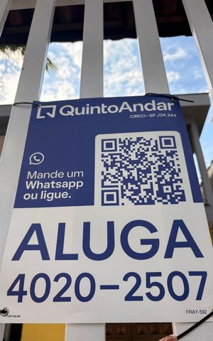 Casa para alugar com 190m², 4 quartos e 3 vagas Casa para alugar com 190m², 4 quartos e 3 vagasFachada + plaquinha FRAY-592
