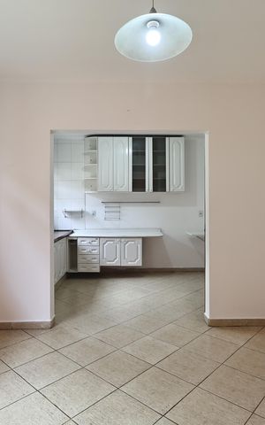 Casa para alugar com 190m², 4 quartos e 3 vagas Casa para alugar com 190m², 4 quartos e 3 vagasCozinha