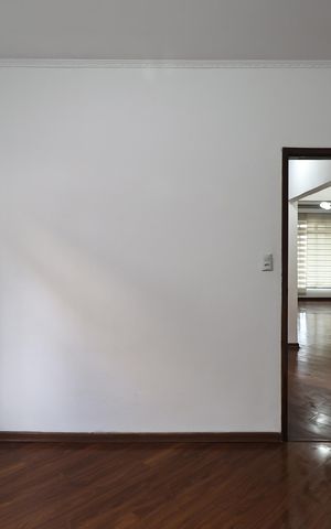 Casa para alugar com 190m², 4 quartos e 3 vagas Casa para alugar com 190m², 4 quartos e 3 vagasSuite
