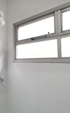 Casa para alugar com 190m², 4 quartos e 3 vagas Casa para alugar com 190m², 4 quartos e 3 vagasBanheiro