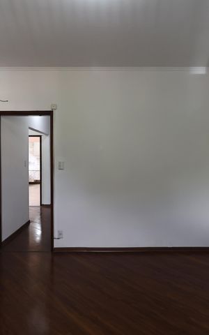 Casa para alugar com 190m², 4 quartos e 3 vagas Casa para alugar com 190m², 4 quartos e 3 vagasQuarto 1