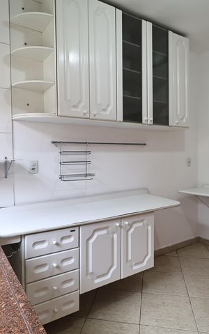 Casa para alugar com 190m², 4 quartos e 3 vagas Casa para alugar com 190m², 4 quartos e 3 vagasCozinha