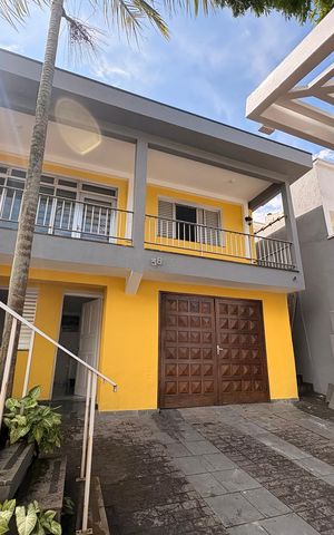 Casa para alugar com 190m², 4 quartos e 3 vagas Casa para alugar com 190m², 4 quartos e 3 vagasGaragem